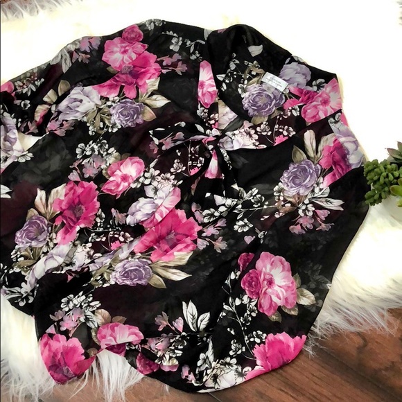 Tahari by Arthur S. Levine top - Picture 5 of 6